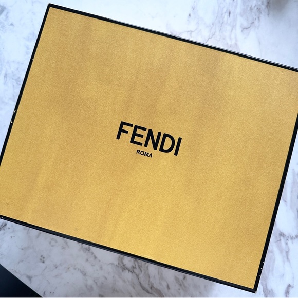 FENDI Polka Dot Sandals (Size 7.5) - Picture 14 of 15